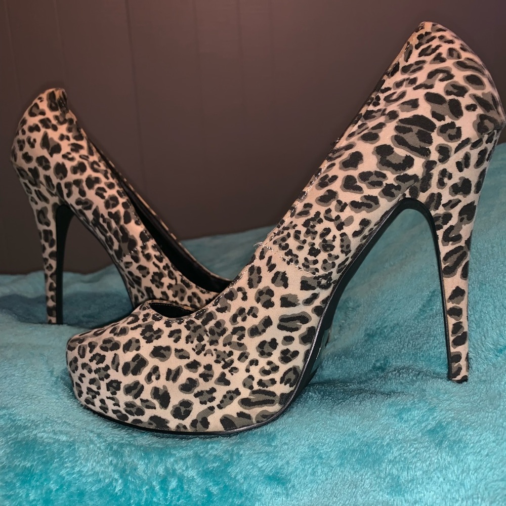 Torrid Snow Leopard Print Platform Heels